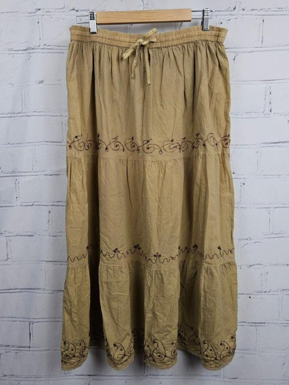 Raji Tiered Beige Embroidered Maxi Skirt Womens L Elastic Drawstring Waist